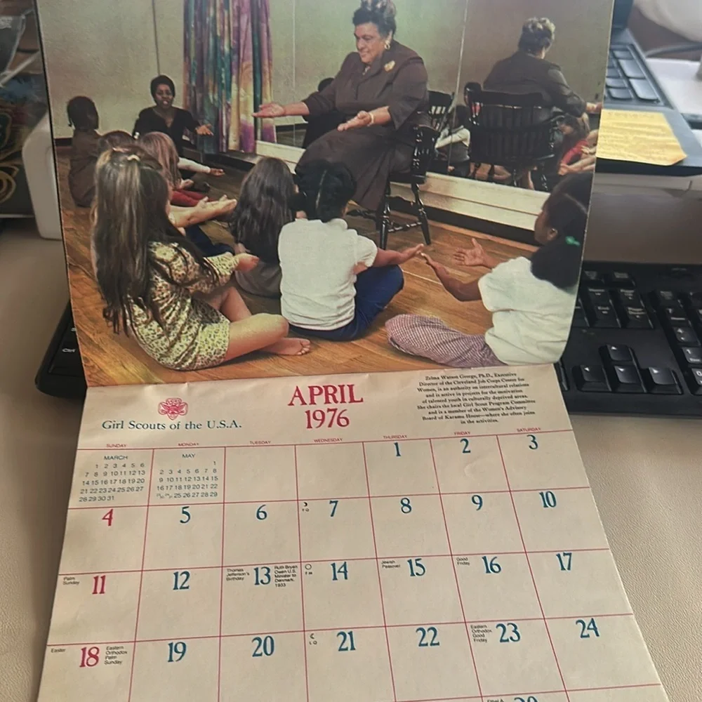 Vintage 1976 Girl Scout Calendar